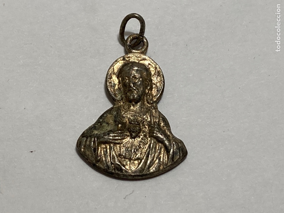 Antig&uuml;edades: Medalla de PLATEADO Jes&uacute;s - Foto 1