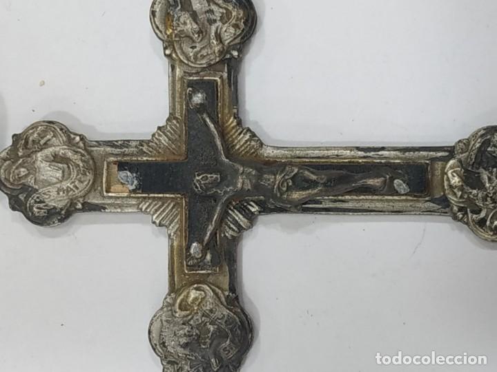 Antig&uuml;edades: crucifijo antiguo - Foto 2