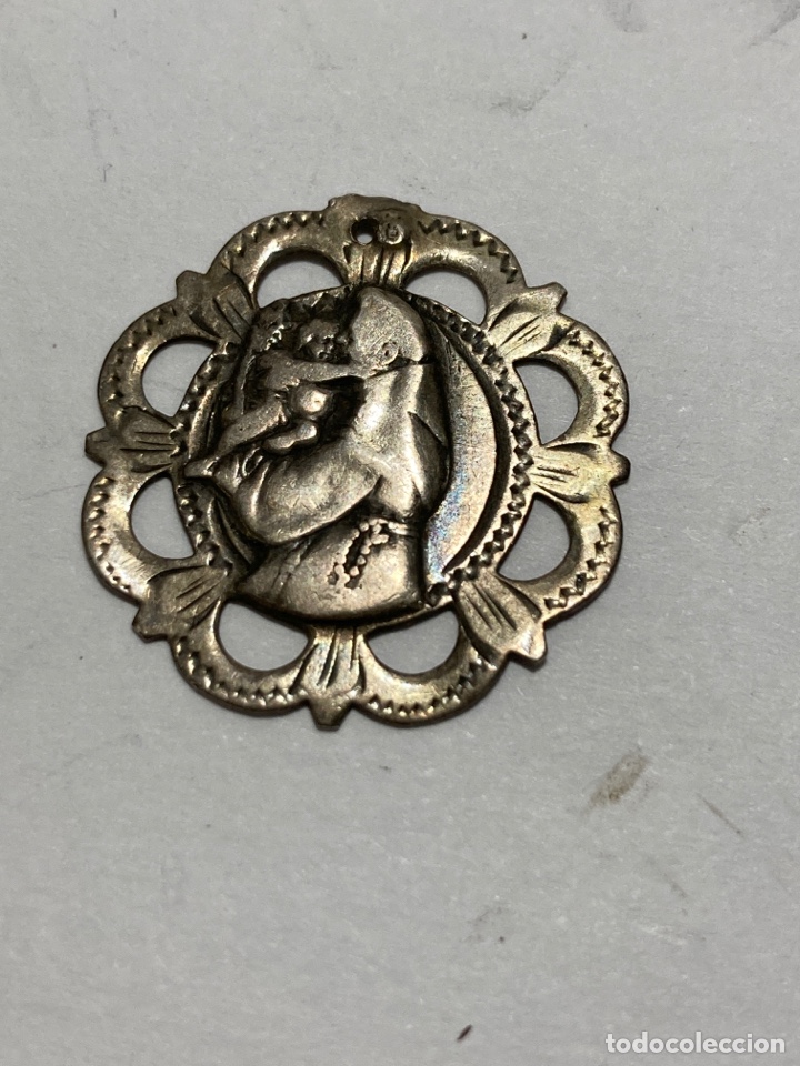 Antig&uuml;edades: Medalla de plata religiosa - Foto 1