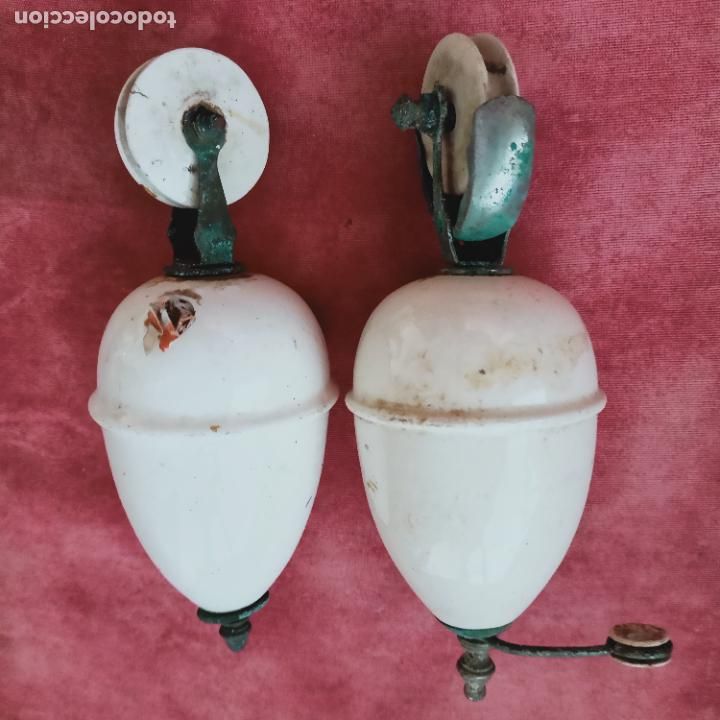 Antig&uuml;edades: Juego 2 contrapesos de porcelana para subir y bajar l&aacute;mparas