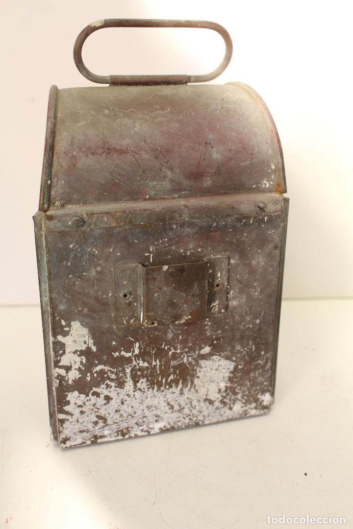 Antig&uuml;edades: farol de lat&oacute;n - Foto 3