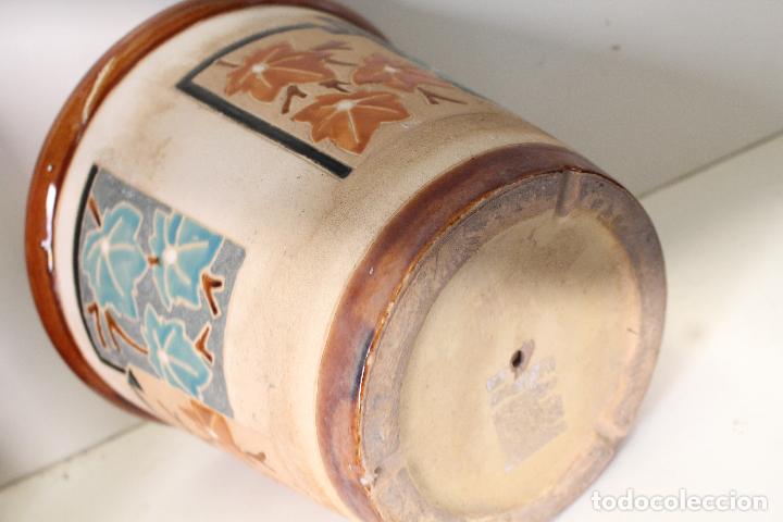 Antig&uuml;edades: macetero ceramica hojas - Foto 5