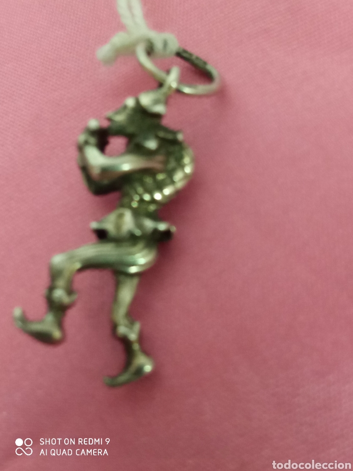 Antig&uuml;edades: Colgante de plata + - Foto 1