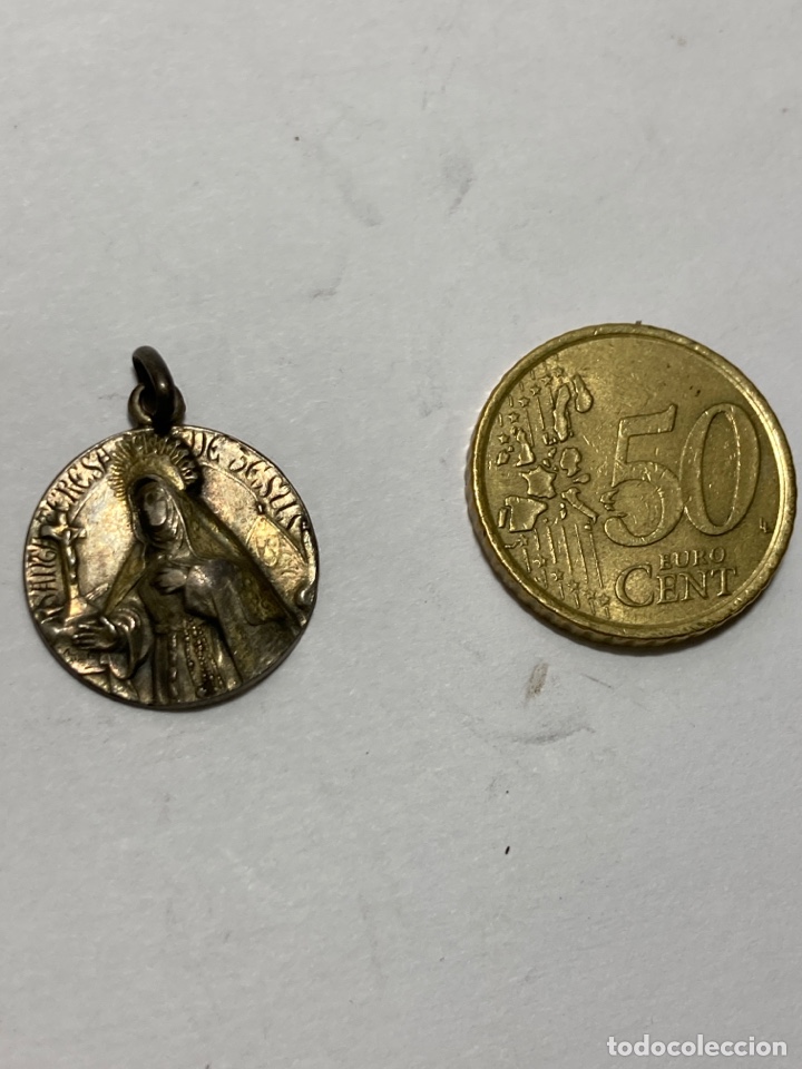 Antig&uuml;edades: Medalla de plata Religiosa - Foto 2