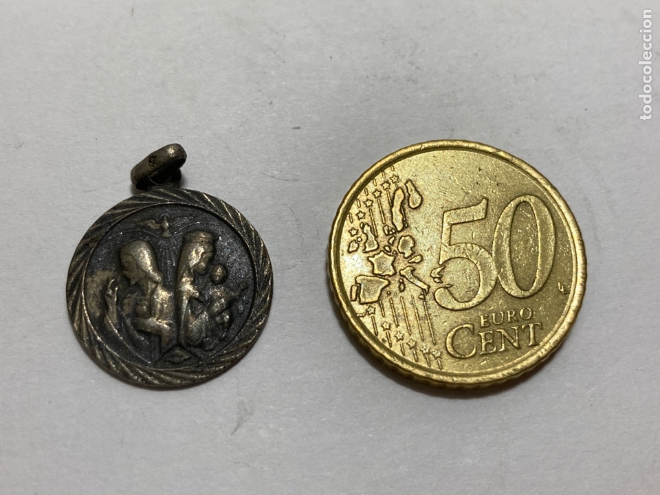 Antig&uuml;edades: Medalla de plata Religiosa - Foto 2