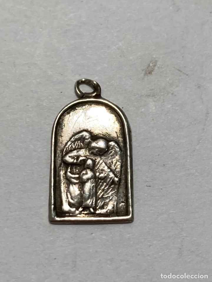 Antig&uuml;edades: Medalla de plata religiosa - Foto 1