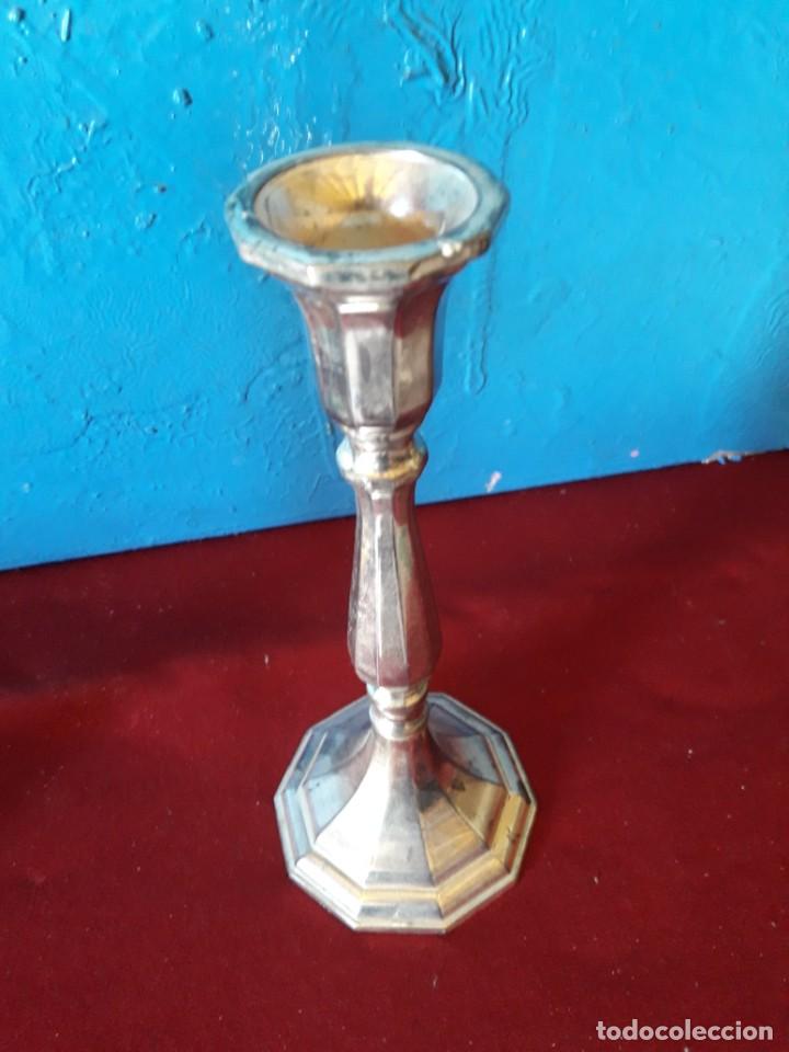 Antig&uuml;edades: Pareja candeleros - Foto 2