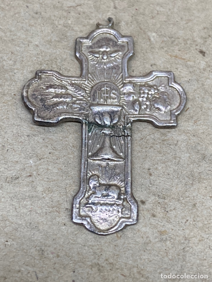Antig&uuml;edades: Cruz de plata - Foto 1