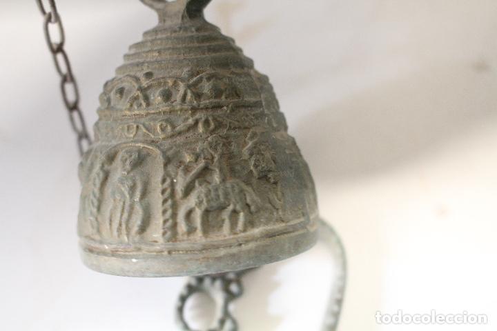 Antig&uuml;edades: campana de bronce - Foto 4