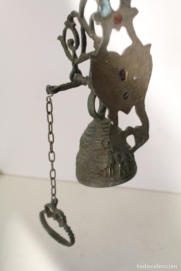 Antig&uuml;edades: campana de bronce - Foto 7