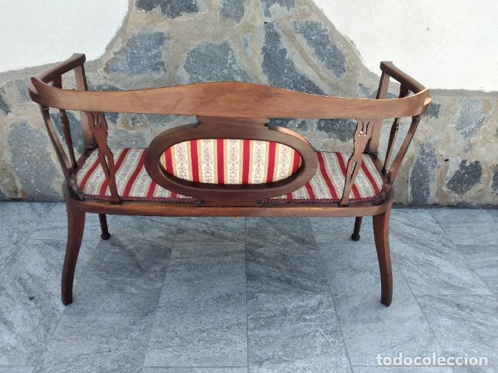 Antigüedades: Antiguo sofá Eduardiano de caoba con incrustaciones, sirca 1900 - Foto 9 - 274189298