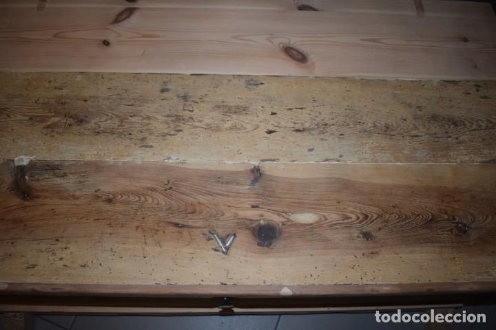 Antig&uuml;edades: ANTIGUO BA&Uacute;L EN MADERA NATURAL - Foto 7