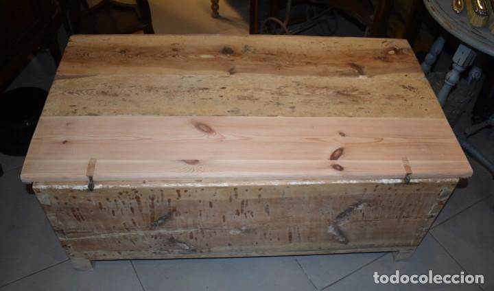 Antig&uuml;edades: ANTIGUO BA&Uacute;L EN MADERA NATURAL - Foto 9