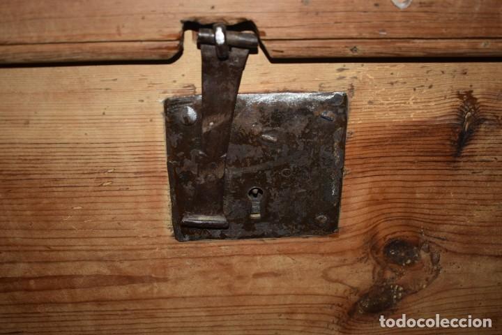 Antig&uuml;edades: ANTIGUO BA&Uacute;L EN MADERA NATURAL - Foto 20