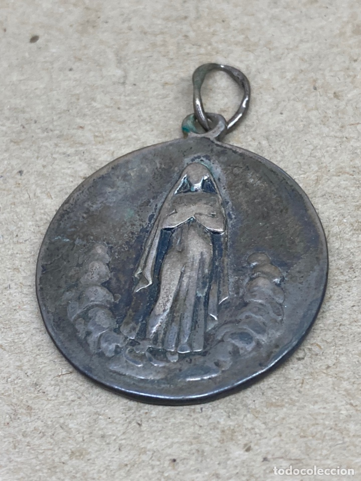 Antig&uuml;edades: Medalla de plata - Foto 1