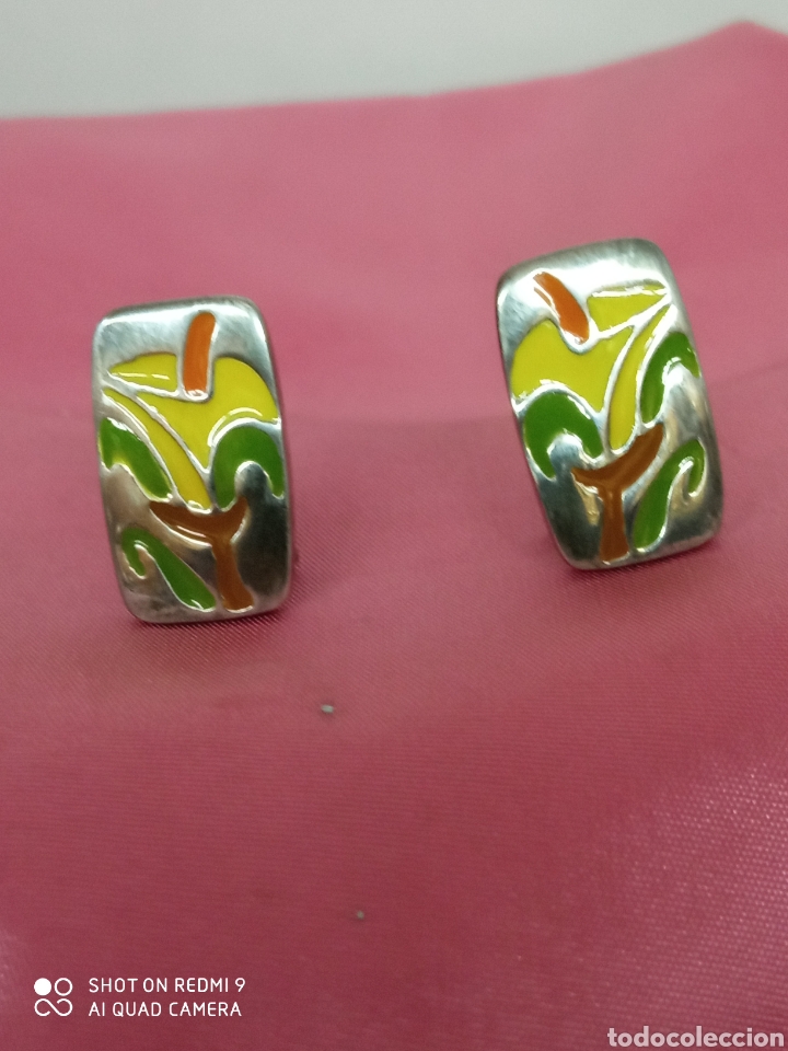 Antig&uuml;edades: pendiente plata y esmalte + - Foto 1