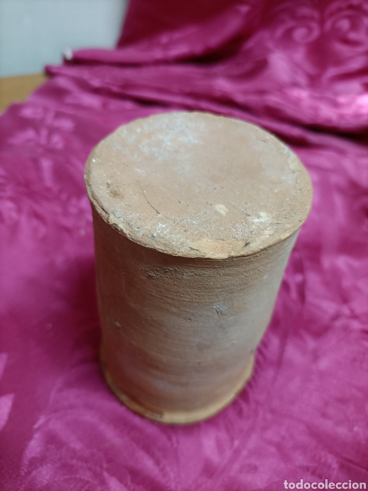 Antig&uuml;edades: Vaso de barro. 10 cms - Foto 3