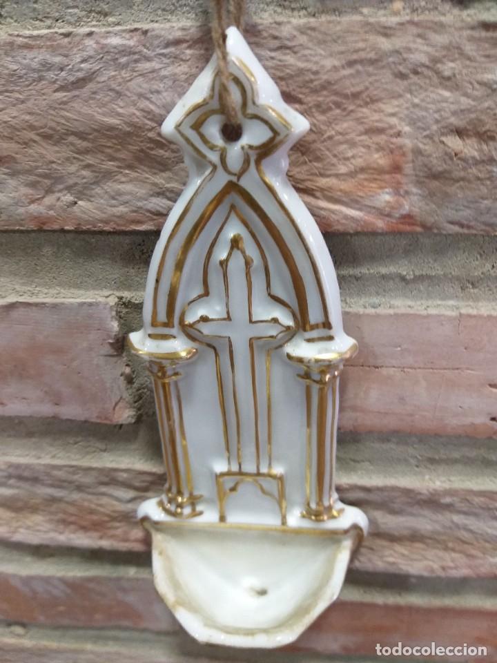 Antig&uuml;edades: BENDITERA ANTIGUA DE PORCELANA. - Foto 8