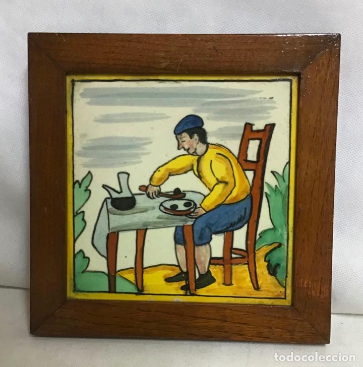 Antig&uuml;edades: AZULEJO POLICROMADO DE ONDA - Foto 1