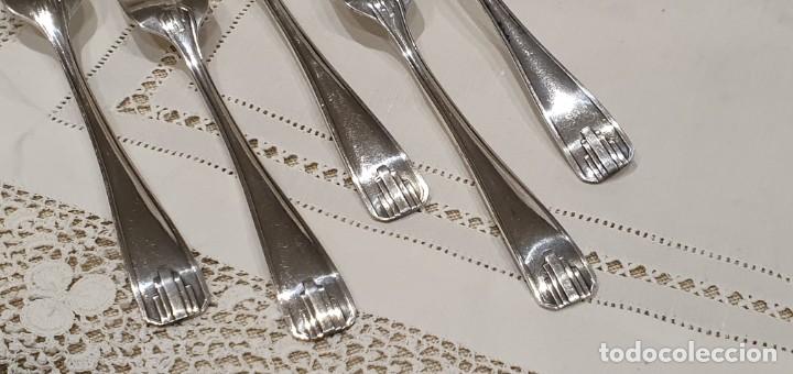 Antig&uuml;edades: 5 tenedores postre ba&ntilde;o de plata. - Foto 2
