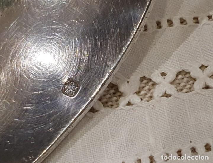 Antig&uuml;edades: Cuchar&oacute;n ba&ntilde;o de plata con sello. - Foto 3