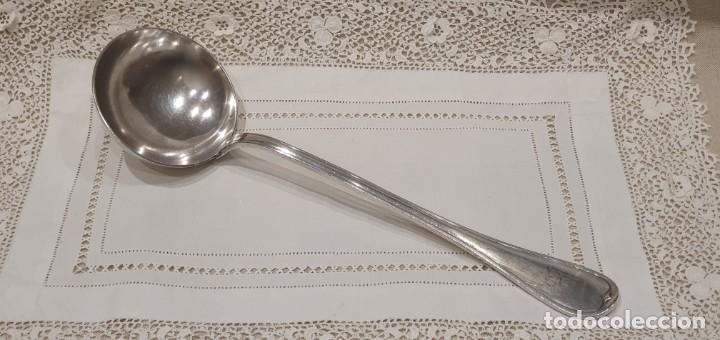 Antig&uuml;edades: Cuchar&oacute;n ba&ntilde;o de plata con sello. - Foto 5