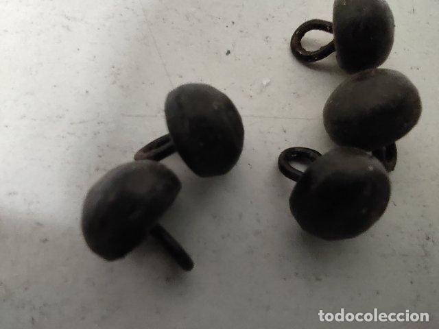 Antig&uuml;edades: ANTIGUA CAJA DE BOTONES PARA BOTAS - Foto 4