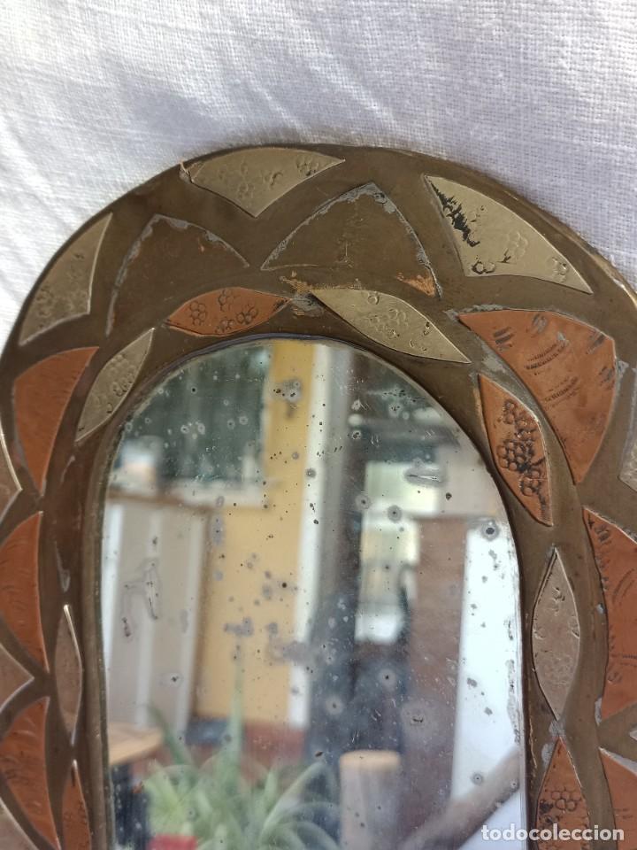 Antigüedades: Antiguo espejo de latón y estaño - Foto 3 - 274601698
