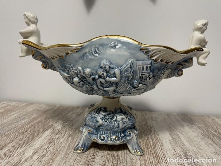 Antig&uuml;edades: ANTIGUO CENTRO DE MESA DE CERAMICA CAPODIMONTE - Foto 5