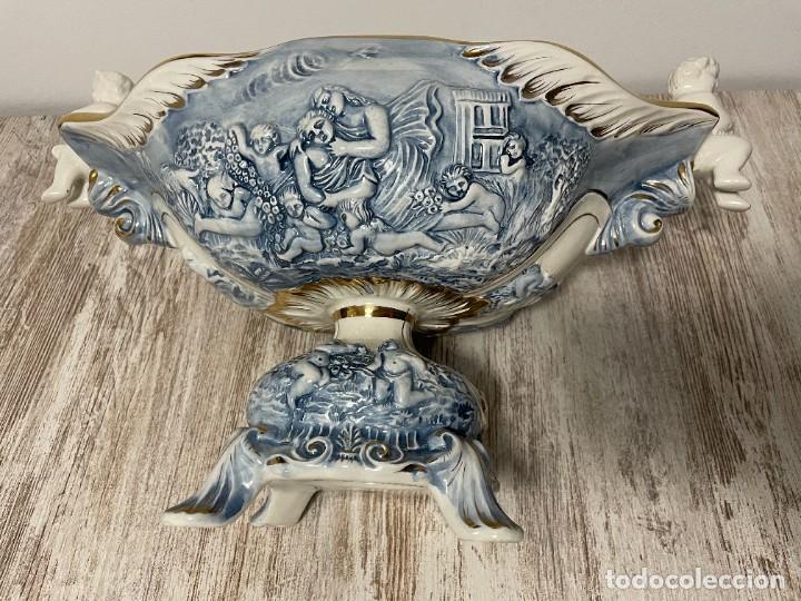 Antig&uuml;edades: ANTIGUO CENTRO DE MESA DE CERAMICA CAPODIMONTE - Foto 15