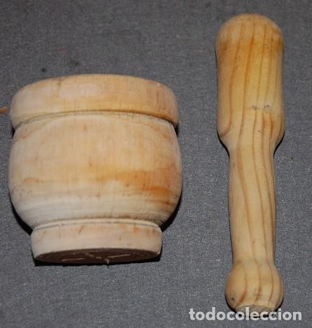 Antig&uuml;edades: MORTERO DE MADERA MUY COQUETO - Foto 1