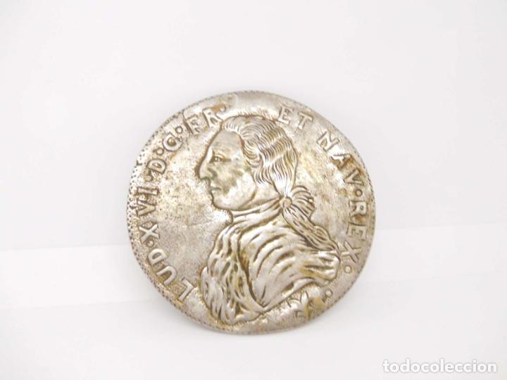 Antig&uuml;edades: M69 LUIS XVI - GRAN MEDALLA CONMEMORATIVA FRANCIA Y NAVARRA A&Ntilde;OS 30 - DIAMETRO 10,5 CM