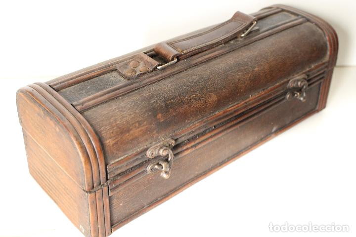 Antig&uuml;edades: caja de madera - Foto 4