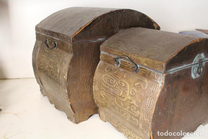 Antig&uuml;edades: set de dos cajas arabes cofres de lat&oacute;n - Foto 1