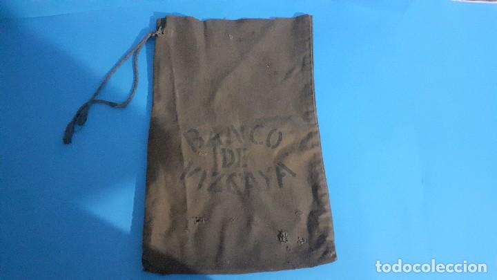 Antig&uuml;edades: Antigua bolsa o saco para dinero Banco de Vizcaya.