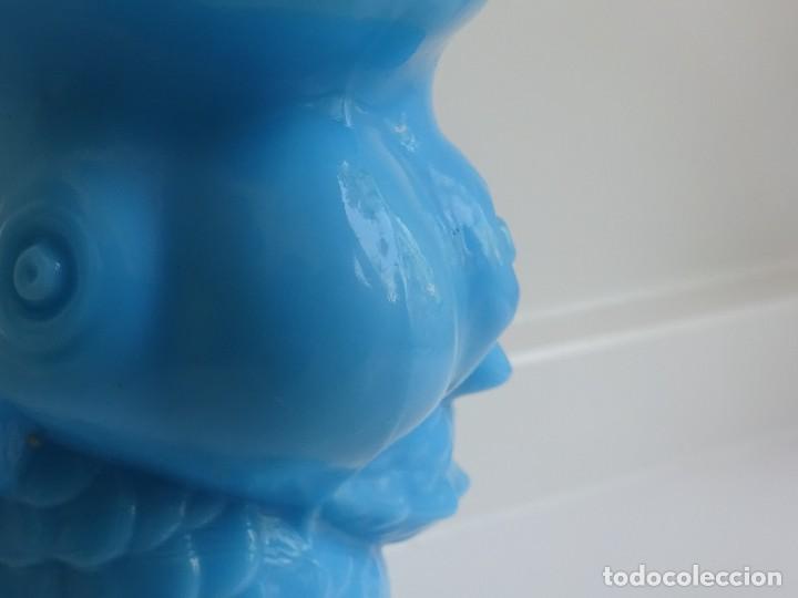 Antig&uuml;edades: ANTIGUO JARR&Oacute;N FLORERO DE OPALINA AZUL CON PEZ TRIT&Oacute;N - Foto 3