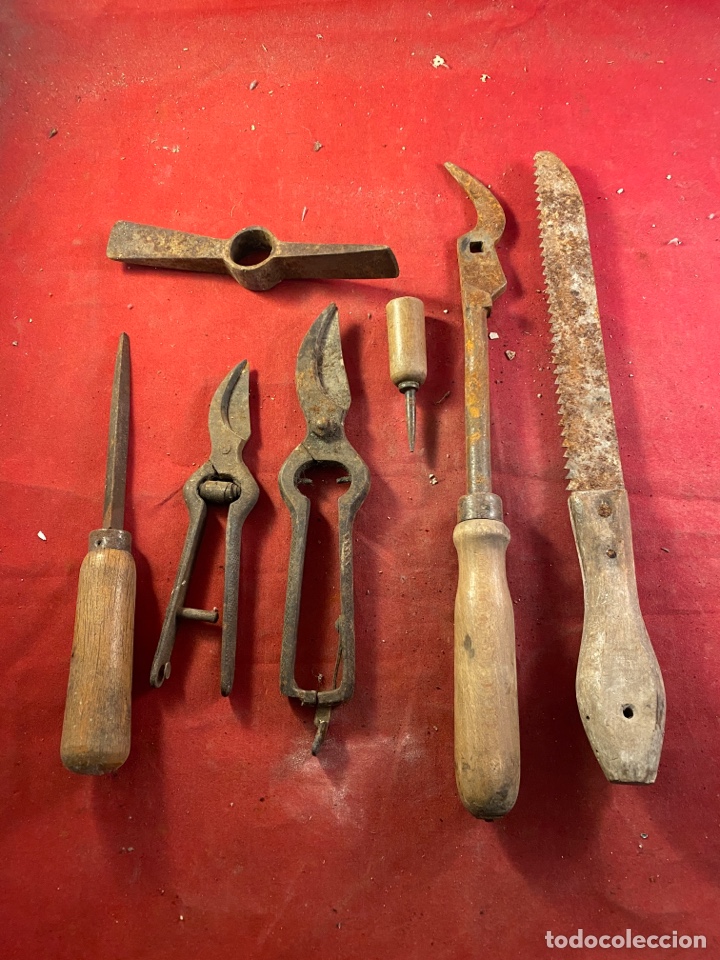 Antig&uuml;edades: Lote de herramientas - Foto 1