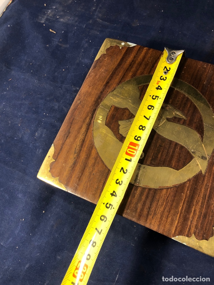 Antig&uuml;edades: Caja madera con motivo en bronce - Foto 5