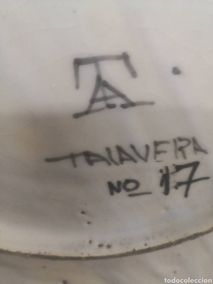 Antig&uuml;edades: Plato de cer&aacute;mica talavera - Foto 4