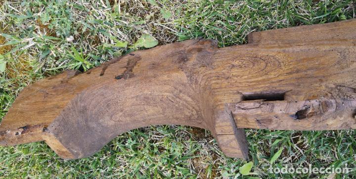 Antig&uuml;edades: ANTIGUO YUGO DE MADERA 135 CM. DE LARGO - Foto 3