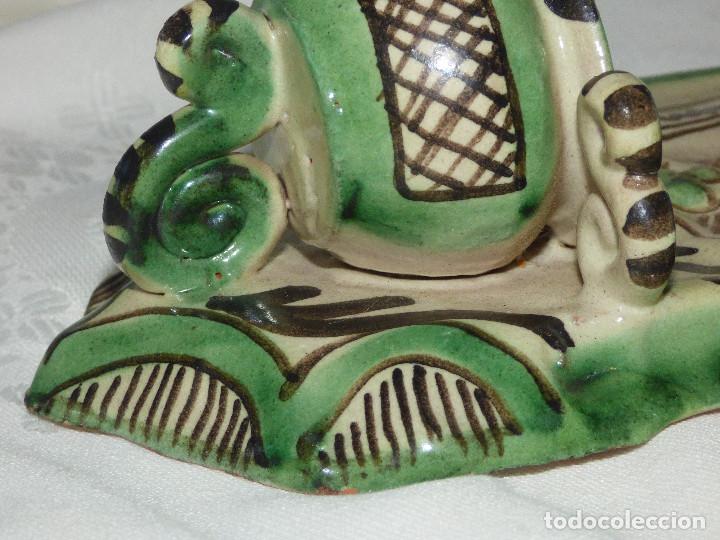 Antig&uuml;edades: Benditera ceramica,de Teruel. - Foto 8
