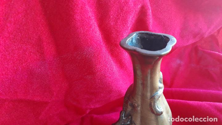 Antig&uuml;edades: Jarron oriental de bronce - Foto 4