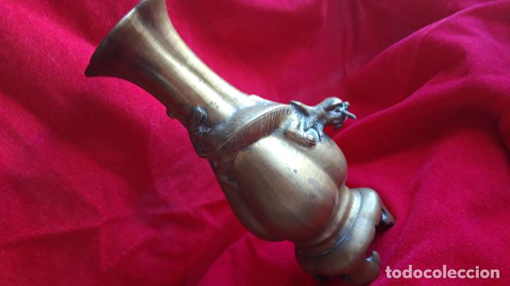 Antig&uuml;edades: Jarron oriental de bronce - Foto 1