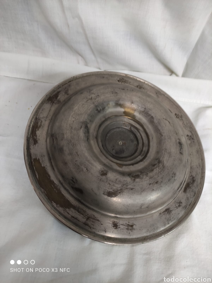 Antig&uuml;edades: Plato limosnero plateado - Foto 3
