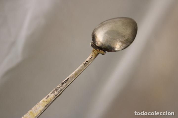 Antig&uuml;edades: cucharilla en plata de ley 800 - Foto 4
