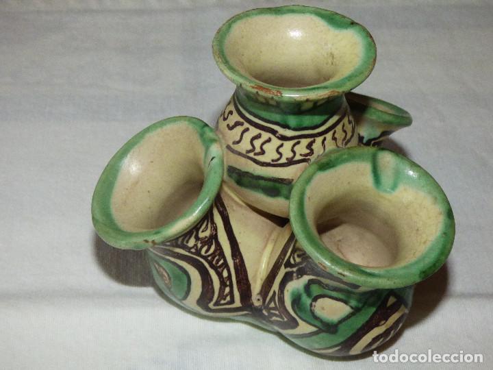 Antig&uuml;edades: Macetero cactus,ceramica de Teruel. - Foto 1