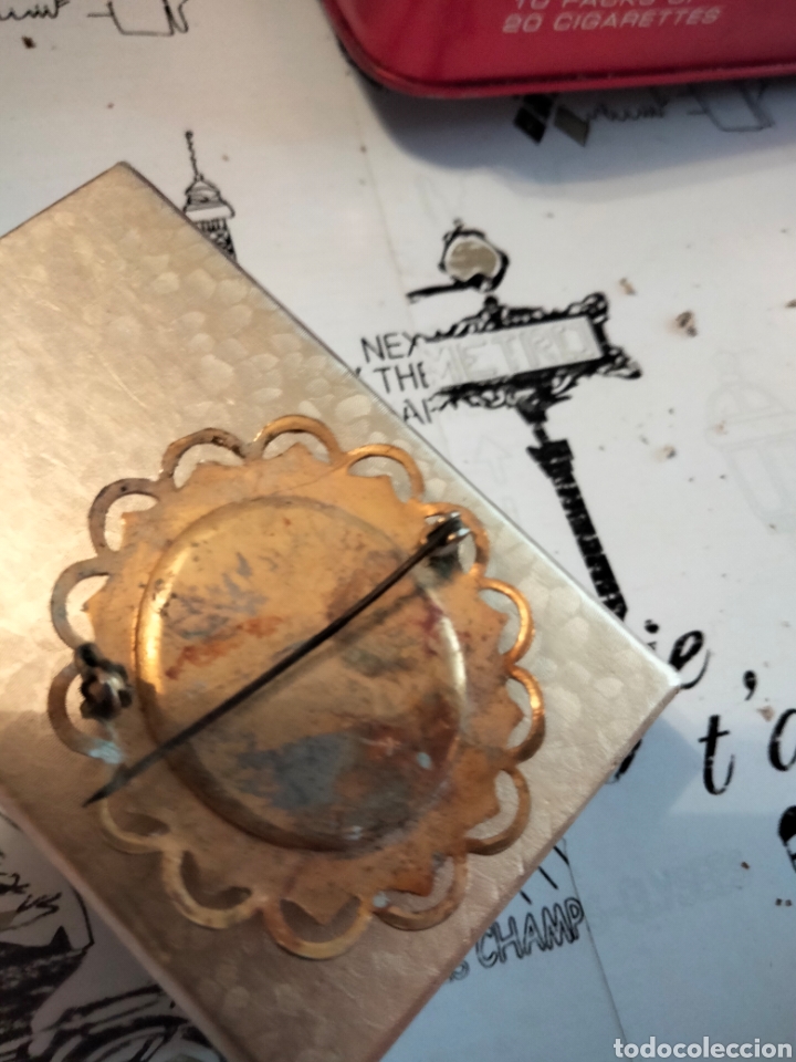 Antig&uuml;edades: Broche con escena antigua - Foto 1