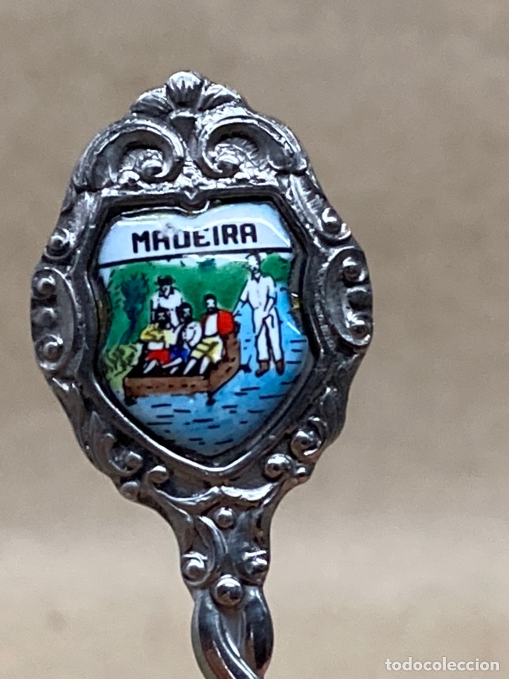 Antig&uuml;edades: Cuchara met&aacute;lica Madeira - Foto 2