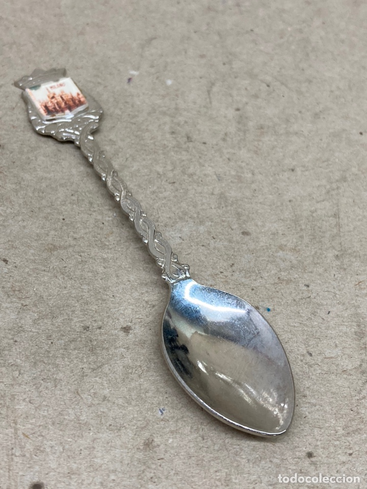 Antig&uuml;edades: Cuchara met&aacute;lica Milano - Foto 1