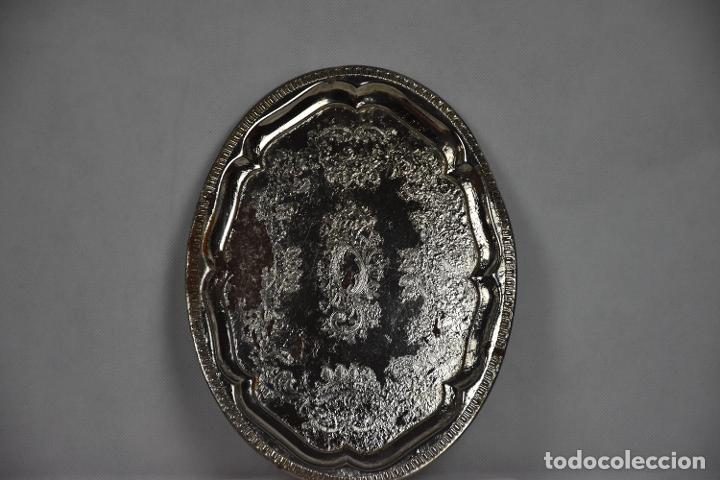 Antig&uuml;edades: Bandejas niqueladas ovaladas - Foto 2